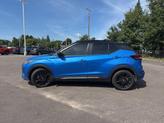 Thumbnail of 2023 Electric Blue Metallic/Super Black Nissan Kicks