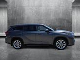 Thumbnail of 2022 Magnetic Gray Metallic Toyota Highlander Hybrid