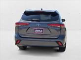Thumbnail of 2022 Magnetic Gray Metallic Toyota Highlander Hybrid