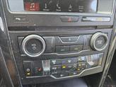 Thumbnail of 2018 White Platinum Metal Ford Explorer