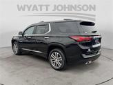 Thumbnail of 2023 Mosaic Black Metallic Chevrolet Traverse