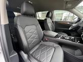 Thumbnail of 2025 White Volkswagen Atlas