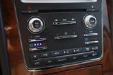 Thumbnail of 2015 Magnetic Metallic Lincoln Navigator