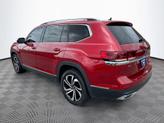 Thumbnail of 2021 Aurora Red Metallic Volkswagen Atlas