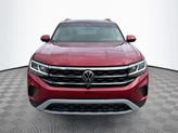 Thumbnail of 2021 Aurora Red Metallic Volkswagen Atlas