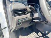 Thumbnail of 2022 Cloud White Nissan Sentra