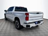 Thumbnail of 2025 Iridescent Pearl Tricoat Chevrolet Silverado 1500