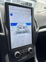 Thumbnail of 2022 Oxford White Ford Edge