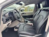 Thumbnail of 2024 Bright White Clearcoat Chrysler Pacifica