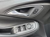 Thumbnail of 2022 White Frost Tri-Coat Buick Encore GX