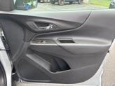 Thumbnail of 2022 Silver Ice Metallic Chevrolet Equinox