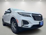 Thumbnail of 2022 Iridescent Pearl Tricoat Chevrolet Equinox