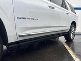 Thumbnail of 2022 White Frost Tri-Coat GMC Yukon XL
