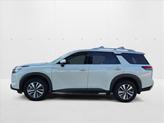 Thumbnail of 2024 Pearl White Tricoat Nissan Pathfinder