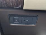 Thumbnail of 2018 White Land Rover Range Rover Sport