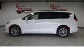 Thumbnail of 2022 White Chrysler Pacifica