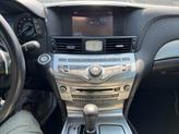 Thumbnail of 2017 Majestic White INFINITI Q70L