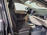Thumbnail of 2022 Brilliant Black Crystal Pearlcoat Chrysler Voyager