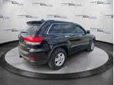Thumbnail of 2017 black Jeep Grand Cherokee