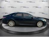 Thumbnail of 2019 black Toyota Camry