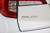 Thumbnail of 2022 Platinum White Pearl Honda Pilot