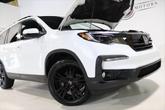 Thumbnail of 2022 Platinum White Pearl Honda Pilot