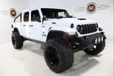 Thumbnail of 2025 Bright White Clearcoat Jeep Gladiator