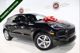 Photo of 2020 Jet Black Metallic Porsche Macan