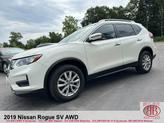 Thumbnail of 2019 White Nissan Rogue