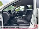 Thumbnail of 2019 White Nissan Rogue