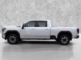 Thumbnail of 2025 White Frost Tricoat GMC Sierra 2500