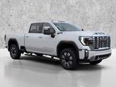 Thumbnail of 2025 White Frost Tricoat GMC Sierra 2500
