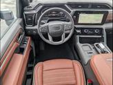 Thumbnail of 2025 White Frost Tricoat GMC Sierra 2500