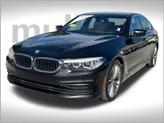 Thumbnail of 2019 Black Sapphire Metallic BMW 530e