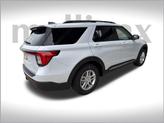 Thumbnail of 2025 Space White Metallic Ford Explorer