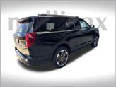 Thumbnail of 2025 Agate Black Metallic Ford Expedition
