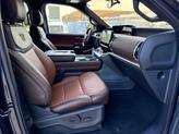 Thumbnail of 2025 Agate Black Metallic Ford Expedition