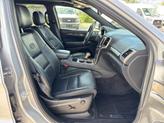 Thumbnail of 2017 Billet Silver Metallic Clearcoat Jeep Grand Cherokee