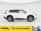 Thumbnail of 2023 White Nissan Rogue
