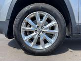 Thumbnail of 2015 Billet Silver Metallic Clearcoat Jeep Cherokee