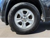 Thumbnail of 2015 Brilliant Black Crystal Pearlcoat Jeep Grand Cherokee