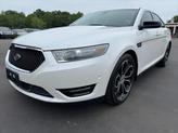 Photo of 2014 White Platinum Metallic Tri-Coat Ford Taurus