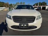 Thumbnail of 2011 White Ford Taurus