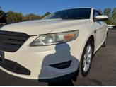 Thumbnail of 2011 White Ford Taurus