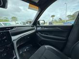 Thumbnail of 2024 Diamond Black Crystal Pearlcoat Jeep Grand Cherokee L