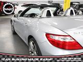 Thumbnail of 2015 Diamond Silver Metallic Mercedes-Benz SLK-Class