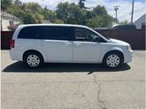 Thumbnail of 2018 White Dodge Grand Caravan