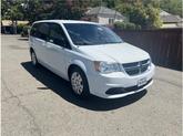 Photo of 2018 White Dodge Grand Caravan