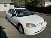 Photo of 2002 White Honda Civic