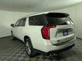 Thumbnail of 2021 White Frost Tri-Coat GMC Yukon XL
